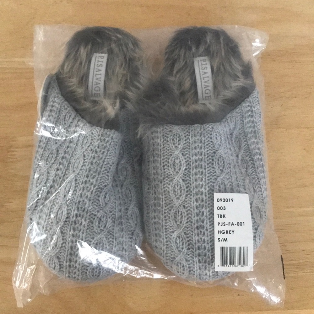 Faux fur lined slippers